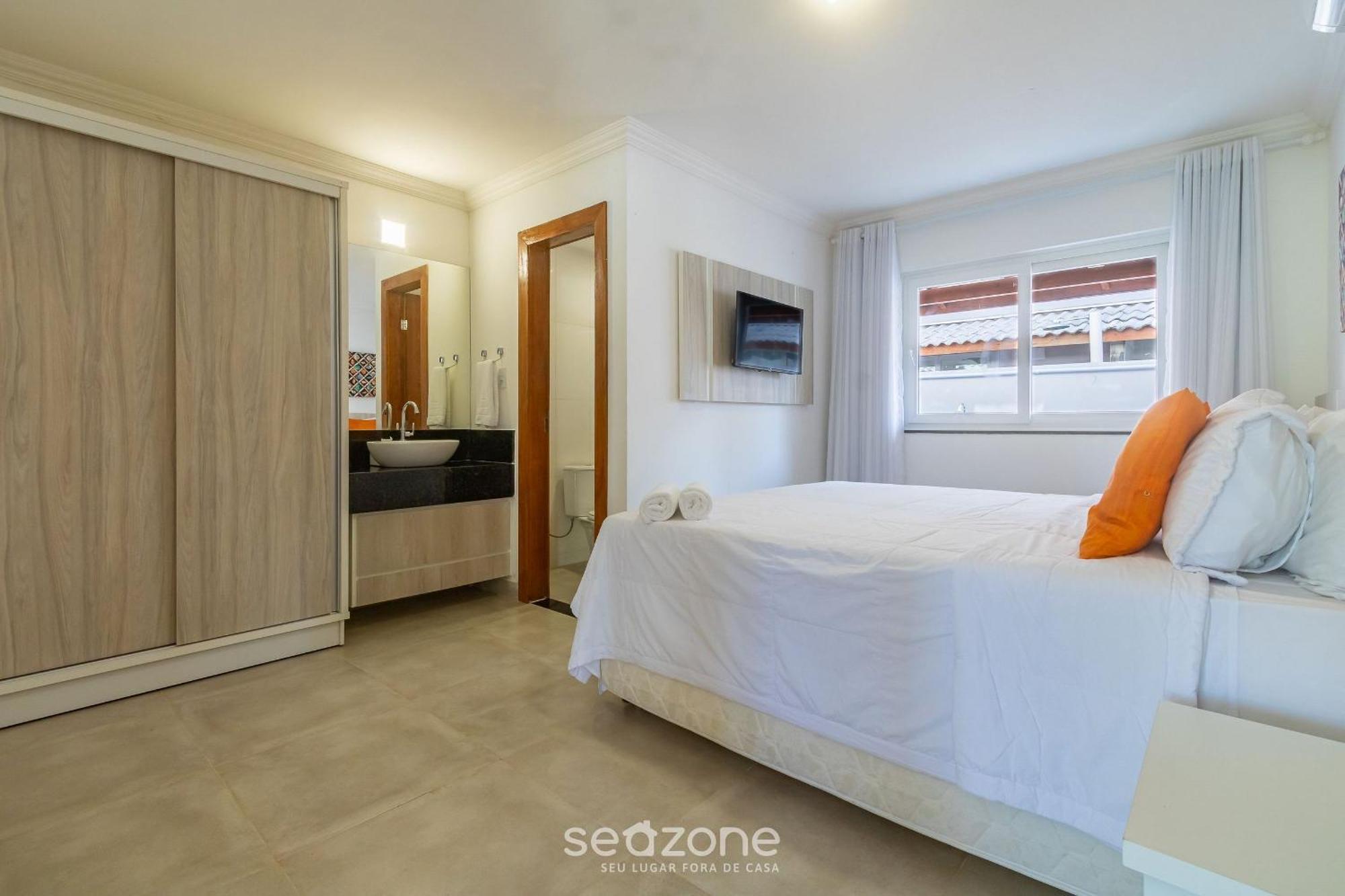 Casas Em Proximo A De Pitinga - Mgi * Porto Seguro
