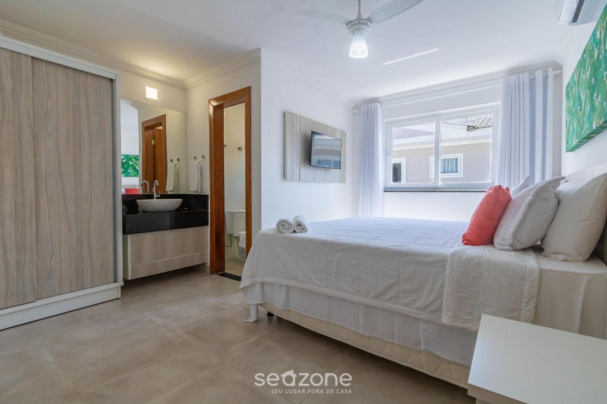 Casas Em Proximo A De Pitinga - Mgi Porto Seguro